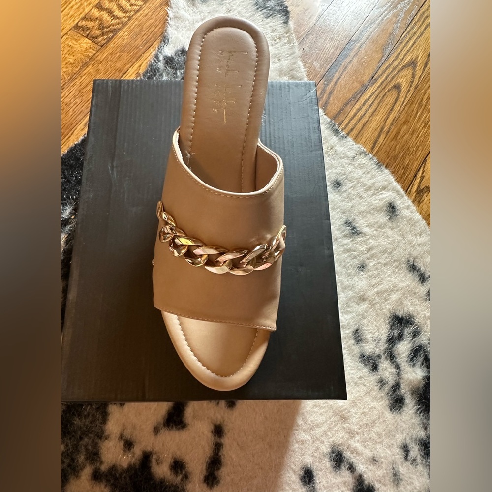 blocked heel mule - size 9